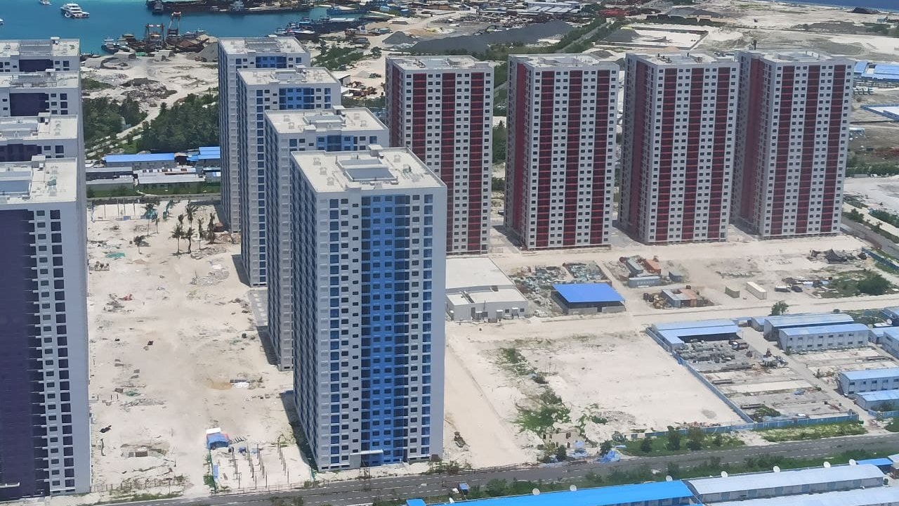 ހިޔާ ފްލެޓްތަކުގެ ގުރުއަތުލުން ބުރާސްފަތި ދުވަހު