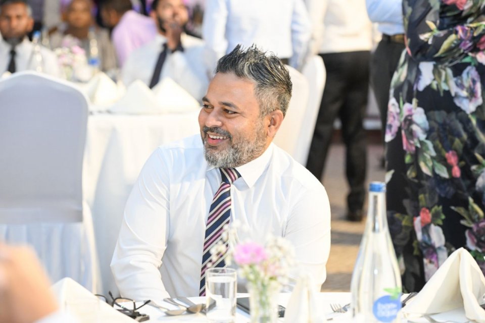 ސަރުކާރަށް ބަރޯސާ ނުވެ މިފްކޯ ހިންގޭނެ މާހައުލެއް މިހާރު އެބައޮތް: ޝިޔާމު