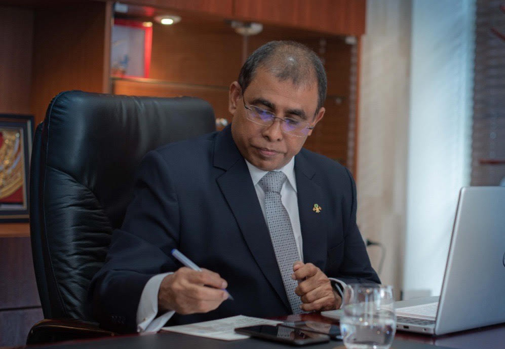 އިދިކޮޅުގެ ބަސްތަކުން ދޭހަވަނީ ބަލި ގަބޫލުކޮށްފިކަން: މައުސޫމް