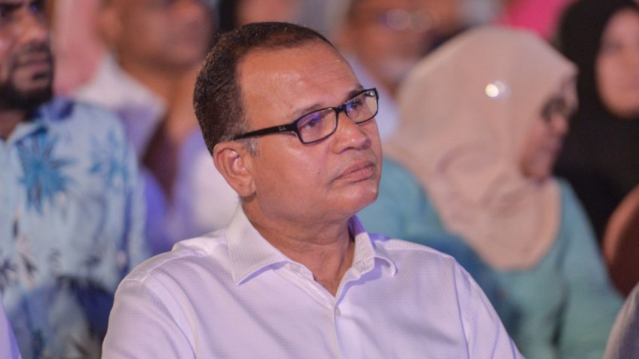 ރައްޔިތުންގެ މަޖިލީހުގެ މަޑުއްވަރީ ދާއިރާގެ މެންބަރު އާދަމް ޝަރީފް ޢުމަރު