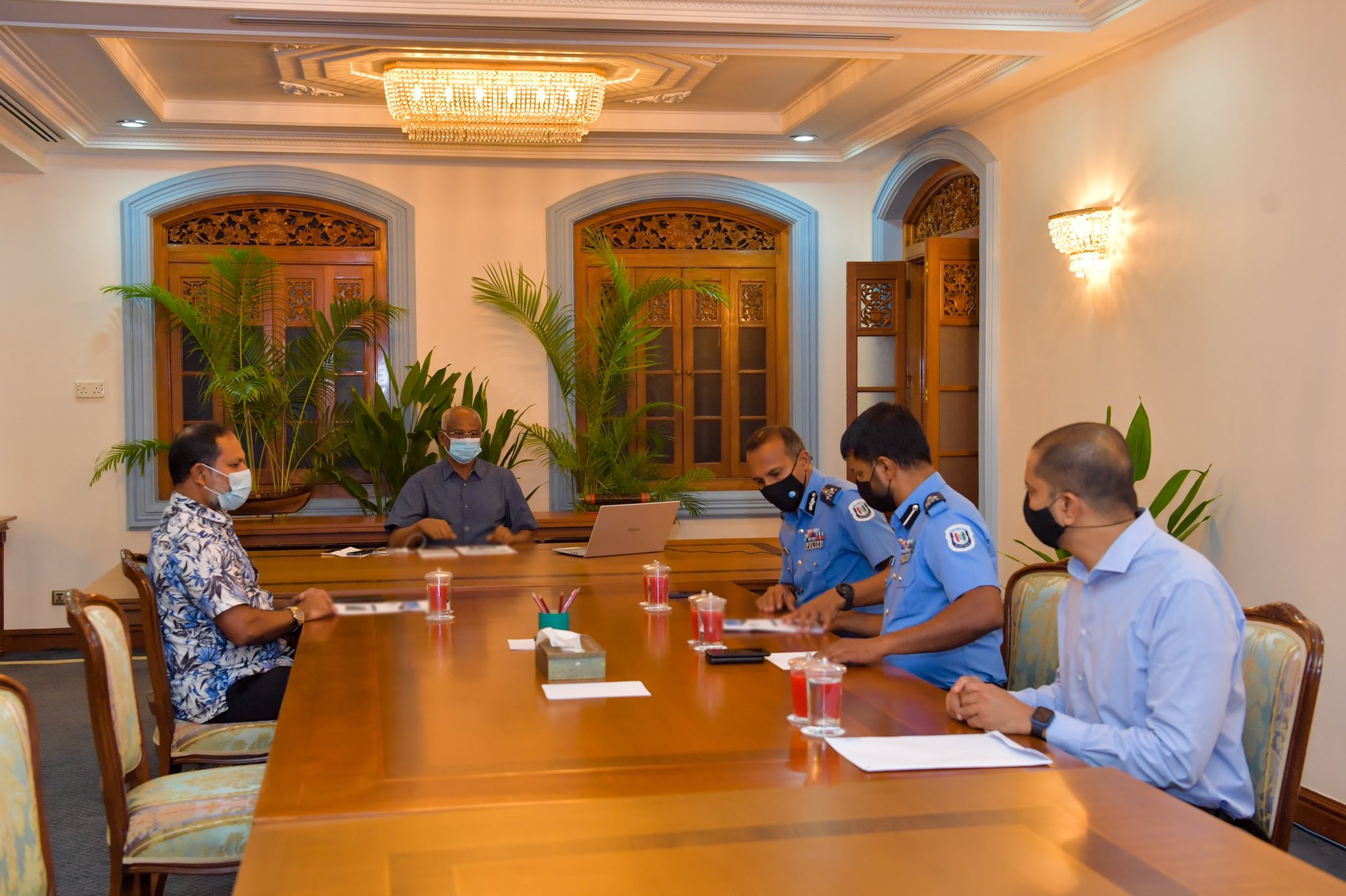 ހަމަލާގެ ތަހުގީގަށް ހުރަސް އެޅޭކަންކަން ނުކުރުމަށް އިލްތިމާސްކޮށްފި