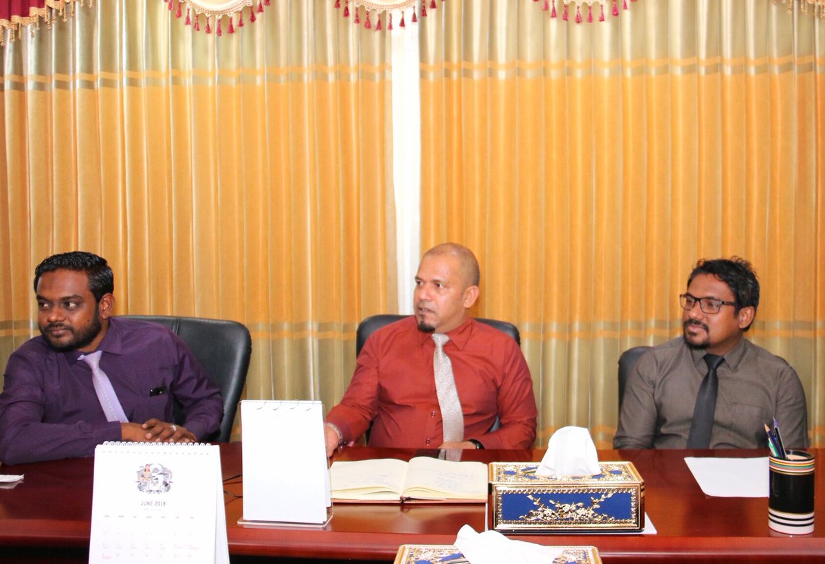 ޖިންސީ ފުރައްސާރައިގެ ތުހުމަތުކުރެވިގެން އިސްތިއުފާދެއްވި އަކްރަމްގެ ދިފާއުގައި އީސީ ޝަރީފް