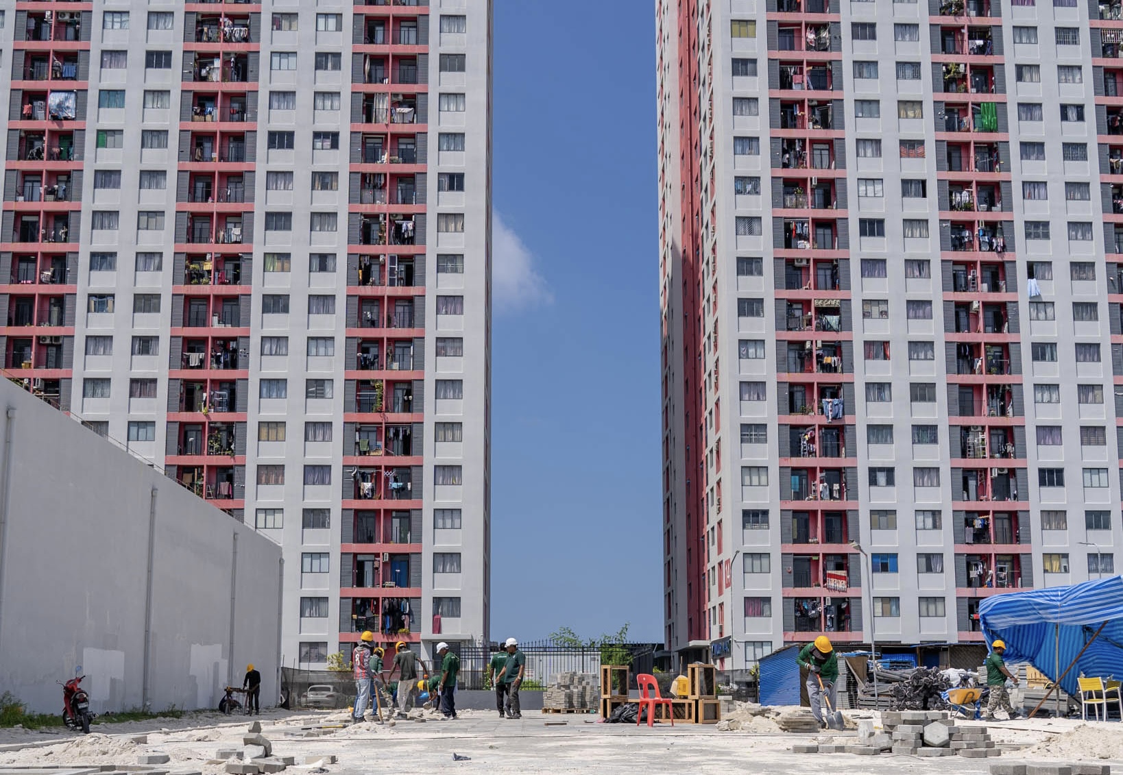 ޓެކްނިކަލް މައްސަލައެއް ދިމާވެ ހުޅުމާލެ ފޭސް2ގެ ބައެއް ސަރަހައްދުތަކުން ކަރަންޓު ކެނޑިއްޖެ