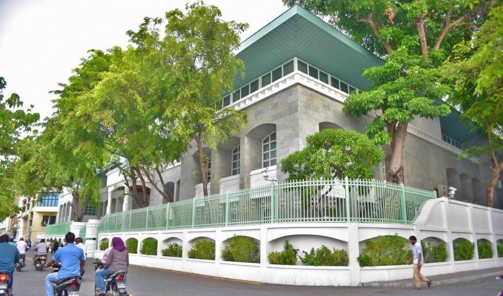 ސިޔާސީ މުވައްޒަފުންނަށްވެސް މިހާރު އުމްރާއާއި ހައްޖު ޗުއްޓީ ލިބޭނެ