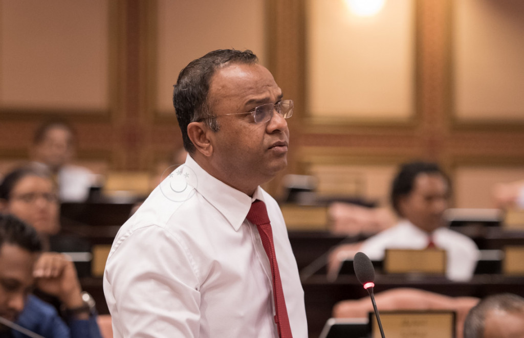 ޕެޑްޖަހާވާހަކަ ދެއްކެވި އަނދުން ހުސައިން އެންމެފަހުން މަޢާފަށް އެދިވަޑައިގެންފި