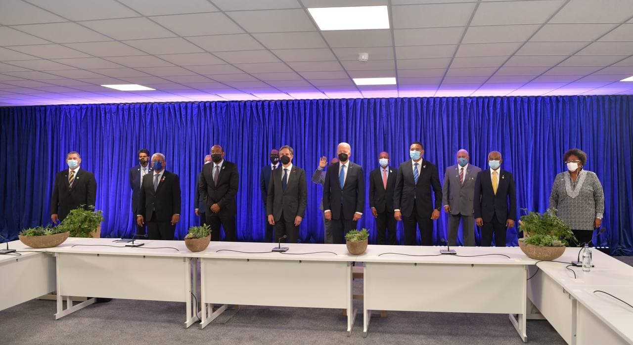 ޖަޒީރާ ރަށްރަށުގެ މޫސުން ދެނެގަތުމާގުޅޭ ވަށްމޭޒު ބައްދަލުވުމުގައި ރައީސް ބައިވެރިވެވަޑައިގެންފި