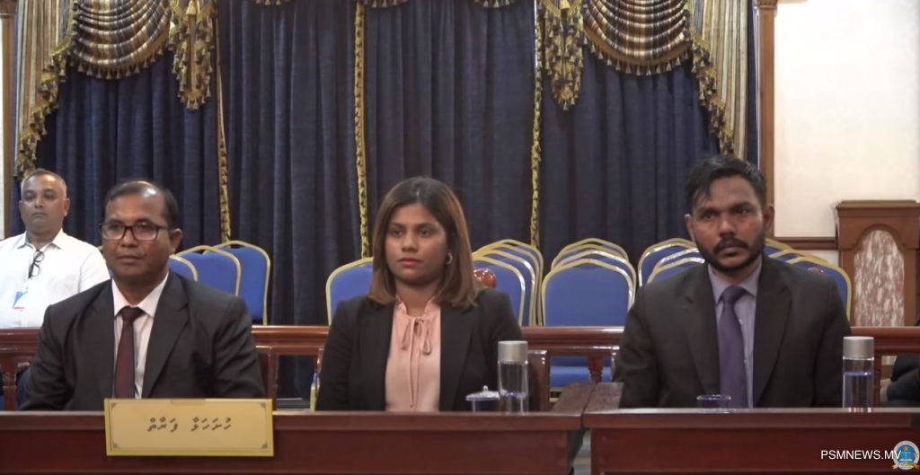 ކޯޓުގެ އަމުރާ އެއްގޮތަށް އީސީން އަފްނާންގެ ކެންޑިޑެސީ ބަލައިގެންފި