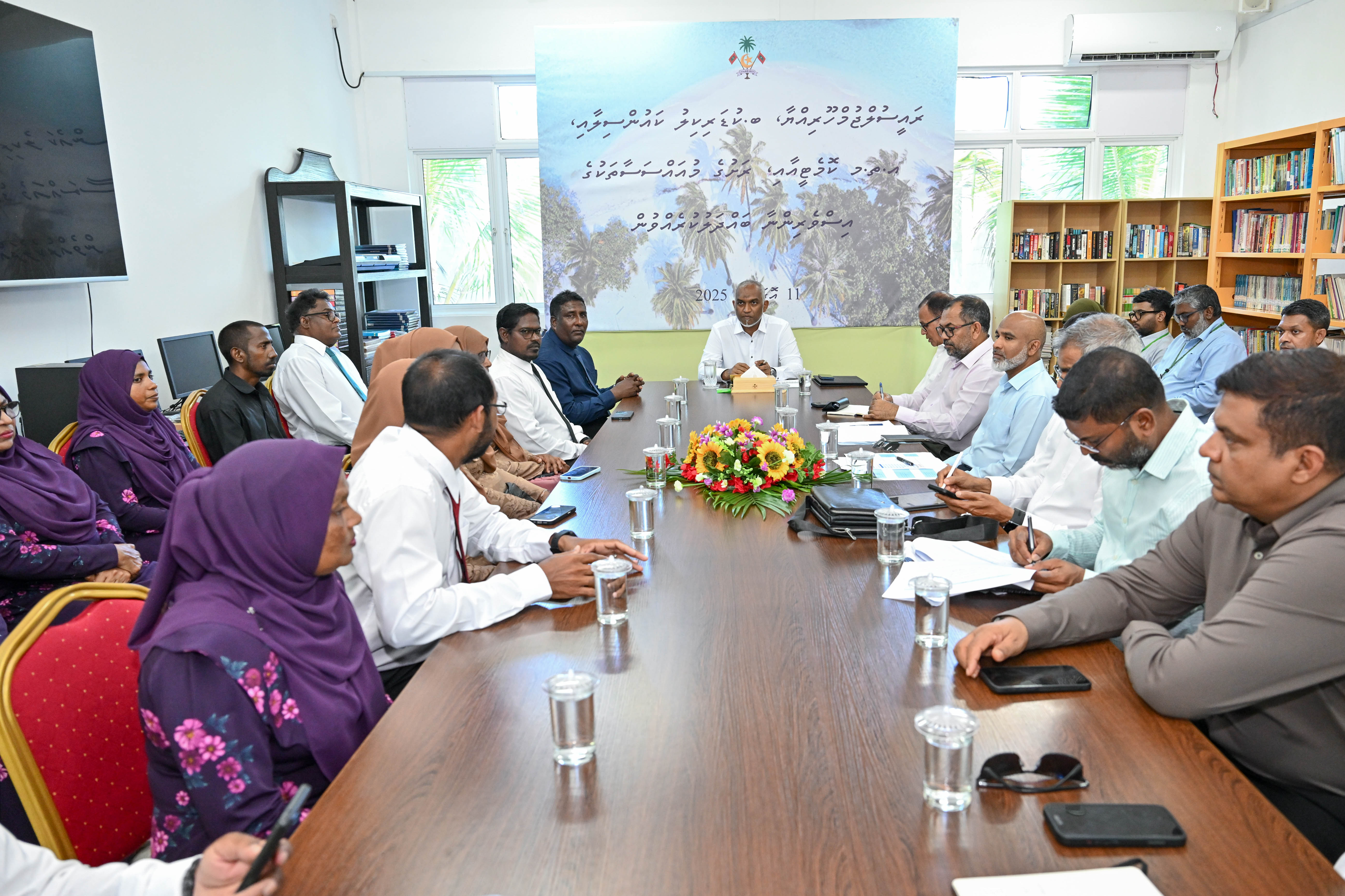 ކުޑަރިކިލު ކައިރީގައި އޮތް ފިނޮޅު ރައްޔިތުންގެ ބޭނުމަށް ހޯދައިދެއްވުމަށް އެދިއްޖެ