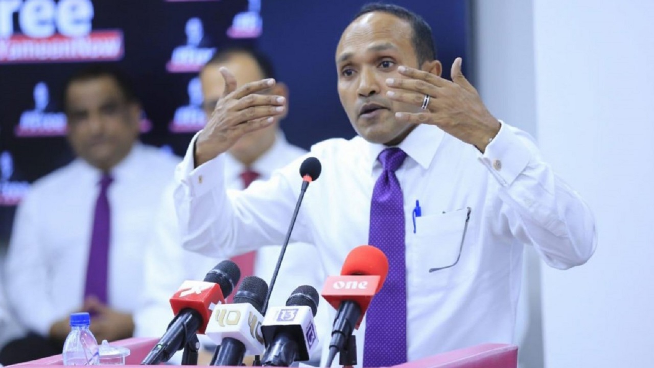 މިޙާލަތުގައިވެސް ރައީސާ ނައިބު ރައީސް ތިއްބެވީ ބިމަށް ބޯހަރުއްވައިގެން - ޖަމީލް