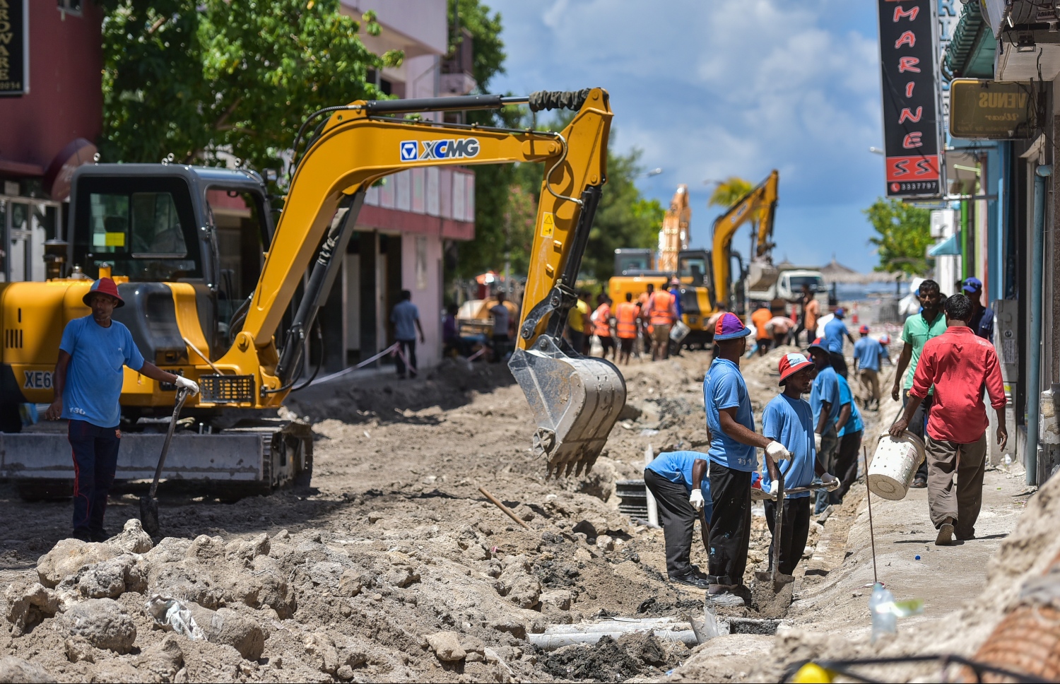 70 އިންސައްތަ ރަށުގައި ފެނާއި ނަރުދަމާއެއް ނެތް