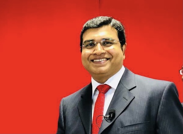 ވަޒީރެއްގެ މަސްއޫލިއްޔަތު އަދާނުކުރެއްވޭނަމަ ފުރަތަމަ ފިޔަވަޅު އަޅުއްވަން ވާނީ ރައީސް: އަމީން