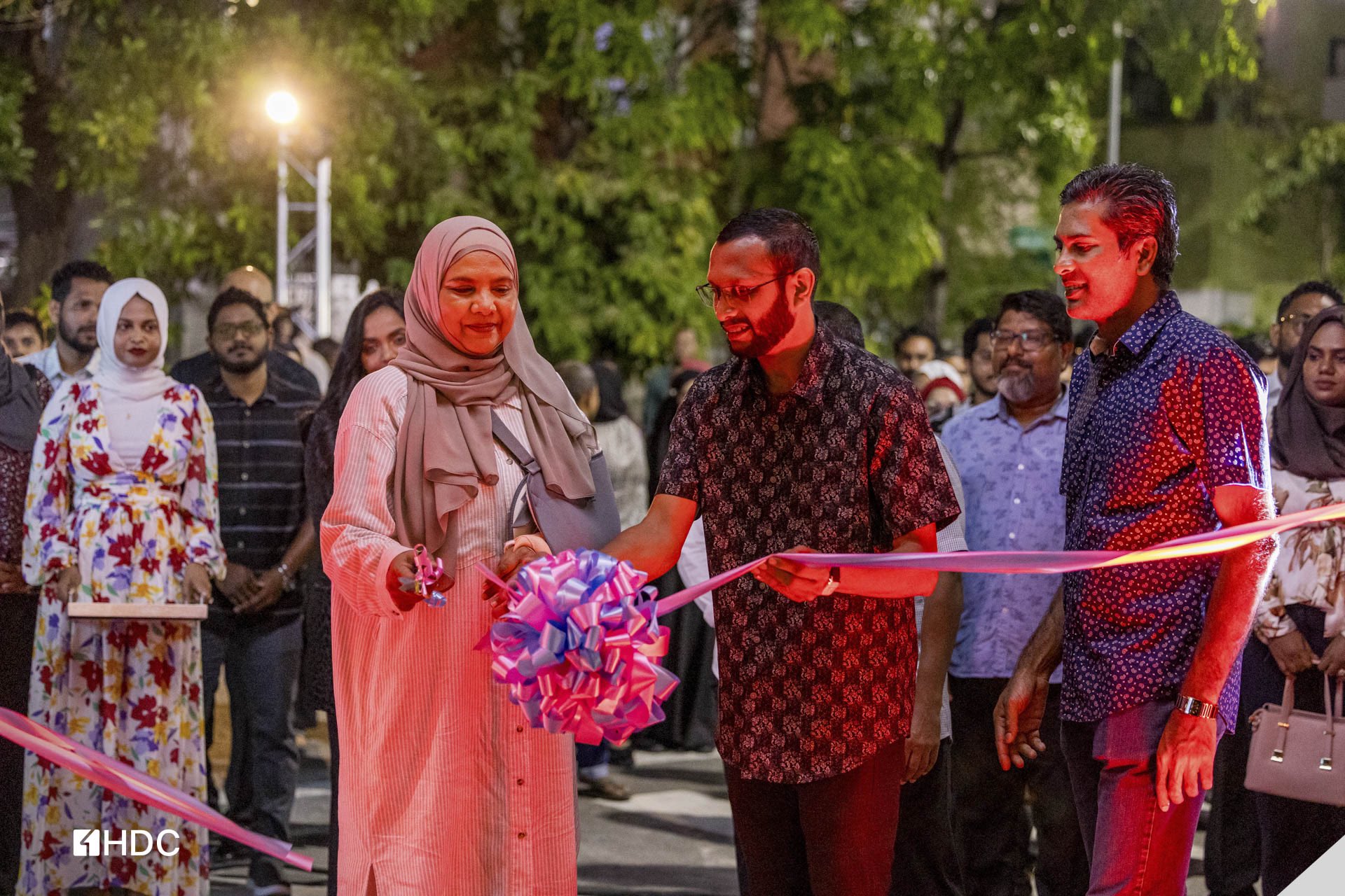 އަންހެނުންނަށް ޚާއްސަ "ފަށާ މަދަދު" ލޯން، މާދަމާ ދޫކުރަން ފަށަނީ