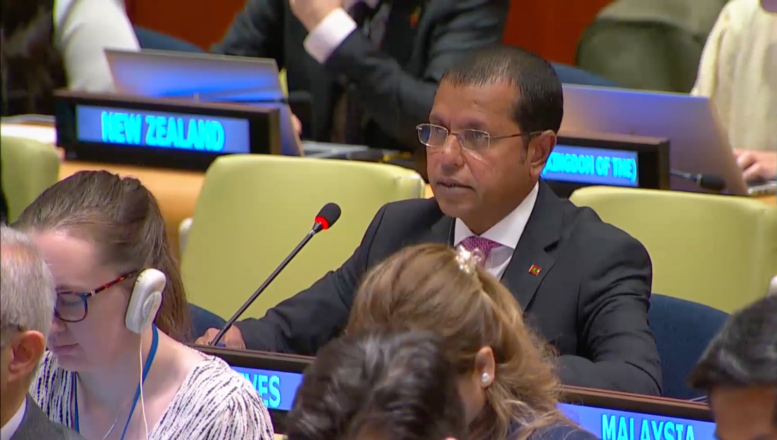 ރާއްޖެއިން 1.29 މިލިއަން އެމެރިކާ ޑޮލަރަށް ވުރެ ބޮޑު އަދަދެއްގެ އެހީ ފަލަސްޠީނަށް ހަދިޔާކުރަނީ