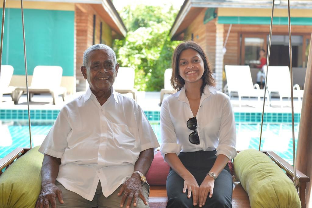 އުއްޗުއާއި ޔޮހާނީ އެކުގައި!