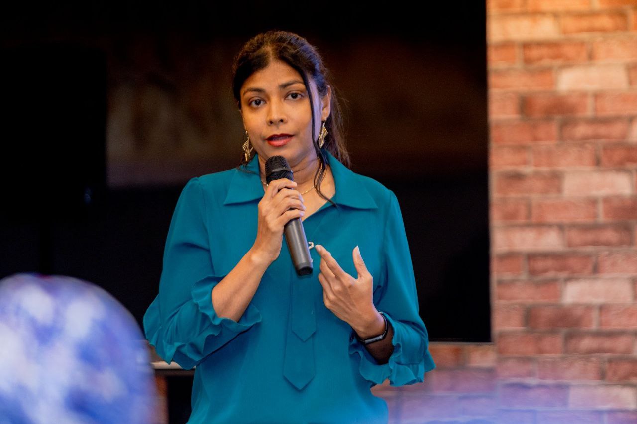 ނުވިކޭނަން؛ ޕީއެންސީއަށް ސޮއިކުރާކަށް ނޫޅެން، ސަރުކާރަށް ތާއިދުކުރަންޖެހޭ ސަބަބެއް ނެތް: ރޮޒޭ