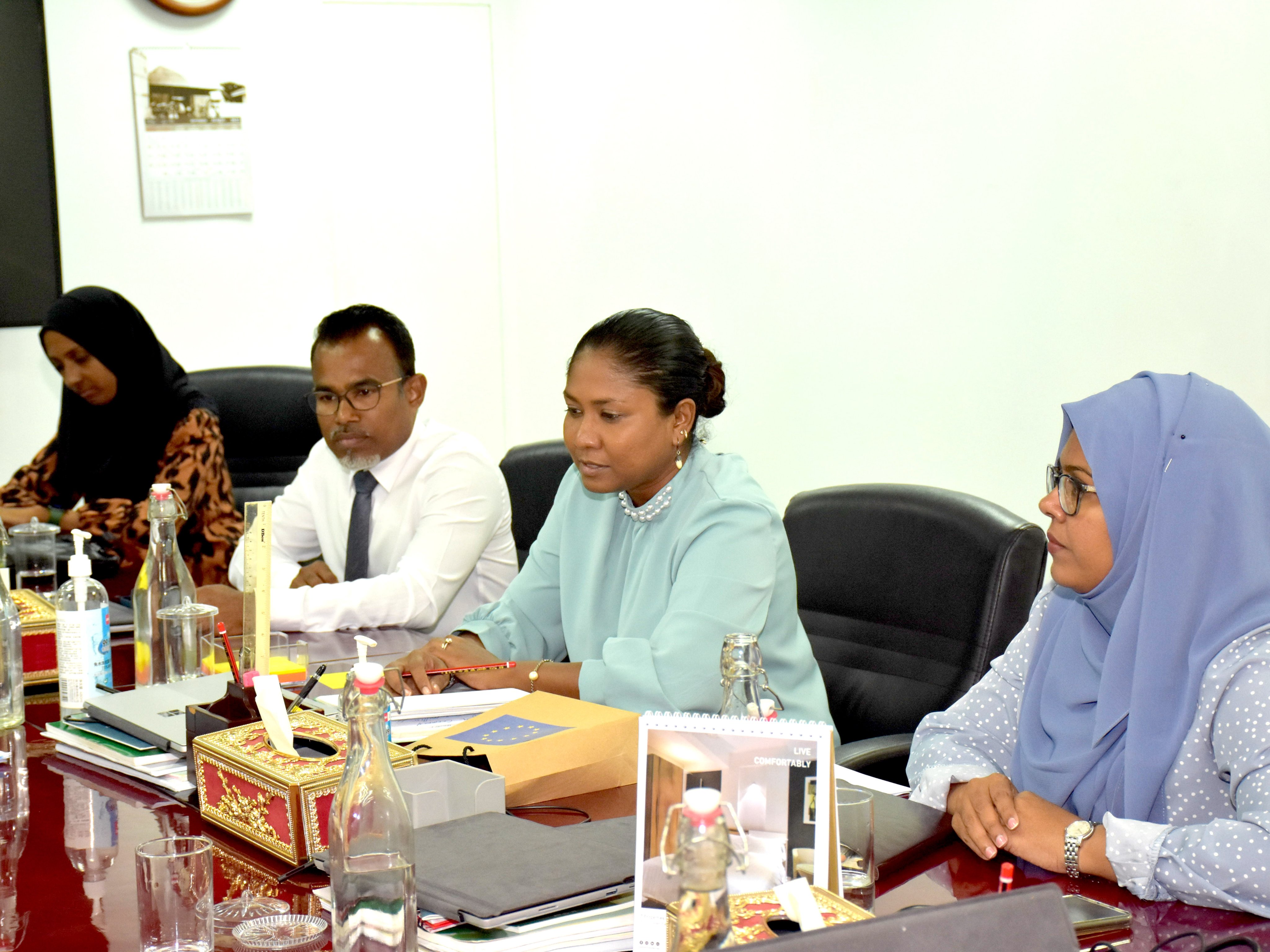 ލ. ގަމު ކޯޓާއި ހުޅުމާލެ ކޯޓުގެ މެޖިސްޓްްރޭޓުންގެ ސުލޫކީ މައްސަލަ ސާބިތެއް ނުވި