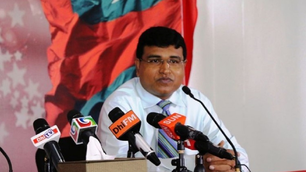 ކުރިއެރުން ބޭނުންނަމަ ބައެއް އުފާތައް ޤުރުބާން ކުރަންޖެހޭ - އަމީން އިބްރާހިމް