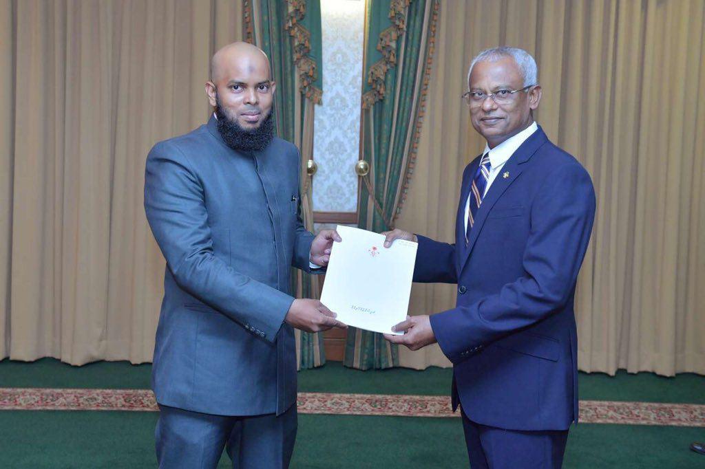 ޑރ. ޝަހީމަށް ރައްދު ދެއްވާފައި މިނިސްޓްރީން ބޭނުންވަނީ  ކުރީ އަހަރުގެ ލިސްޓަށް ޒަކާތް ބަހަން