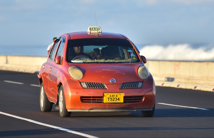 ޓެކްސީ ޑްރައިވަރު މަރާލަން އުޅުނު އިންޑިއާ މީހާ ޝަރީޢަތް ނިމެންދެން ބަންދަށް