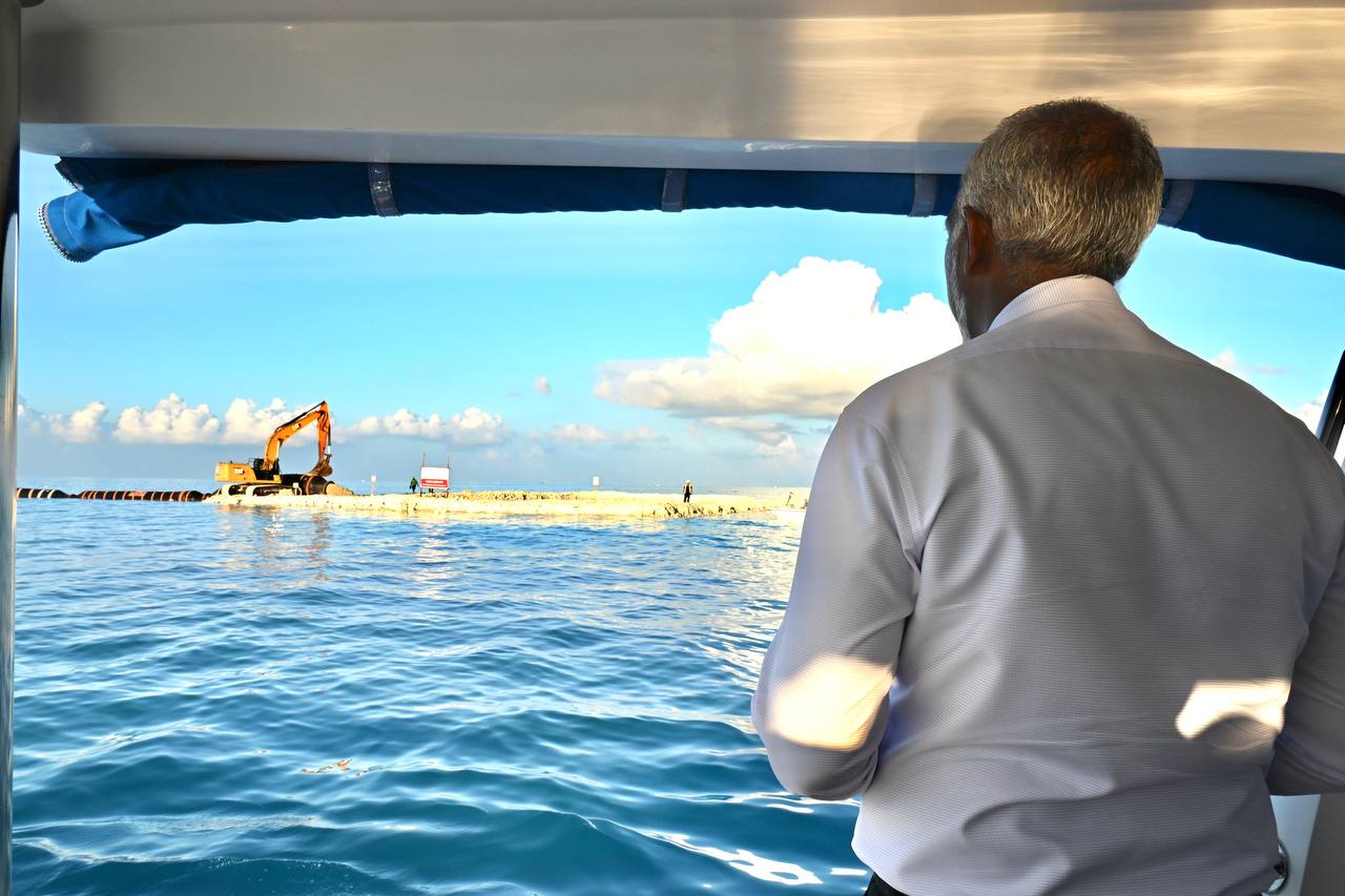 "ރަސް މާލެ" ނަމުގައި ފުށިދިއްގަރު ފަޅު ހިއްކުމުގެ މަސައްކަތް ރަސްމީކޮށް ފަށައިފި