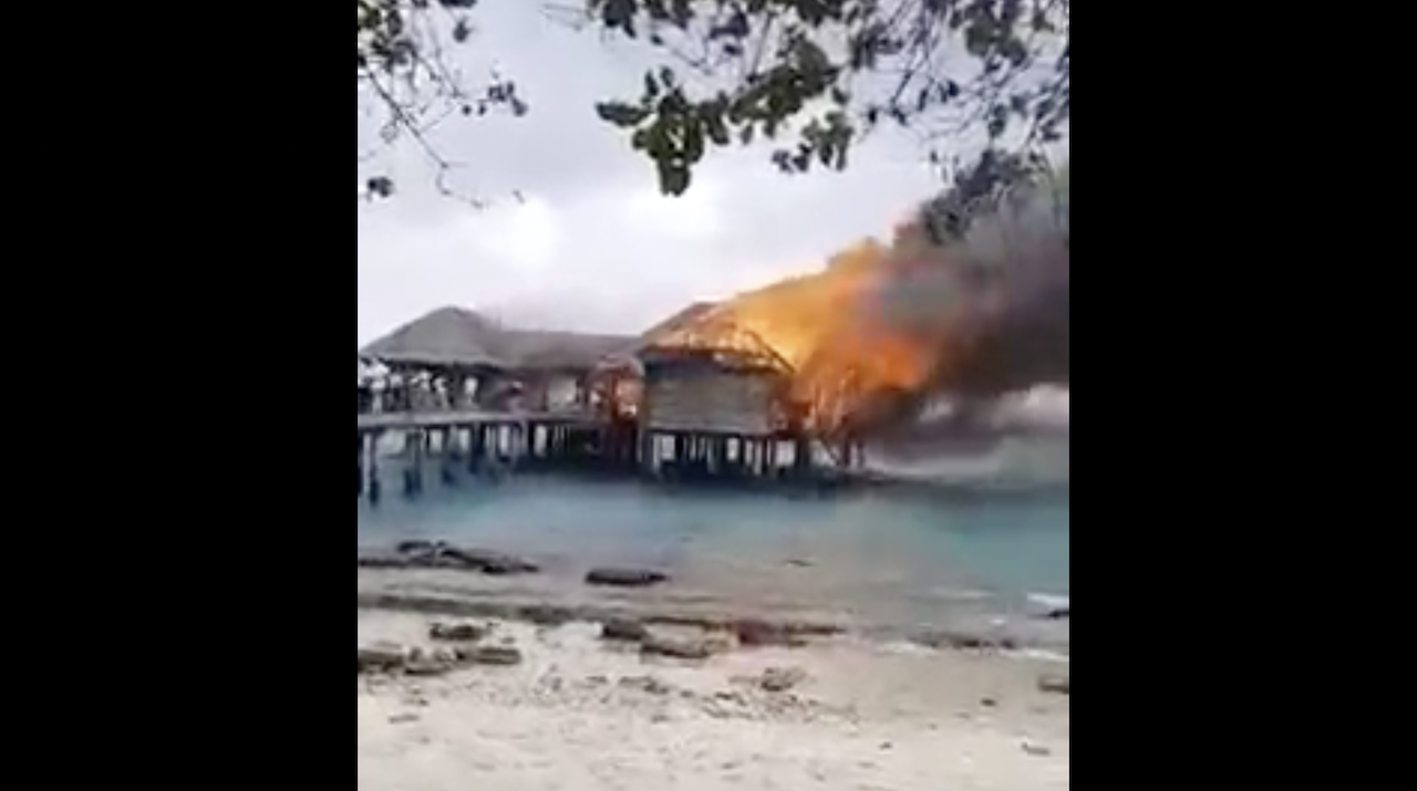 ވައްކަރު ރިސޯޓުގެ ބާއެއް އަނދާ ހުލިވެއްޖެ