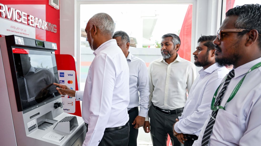 ތ. އަތޮޅުގެ މީހުން ދިރިއުޅޭ ހުރިހާ ރަށެއްގައި އޭޓީއެމް ހިދުމަތް ފަށައިފި