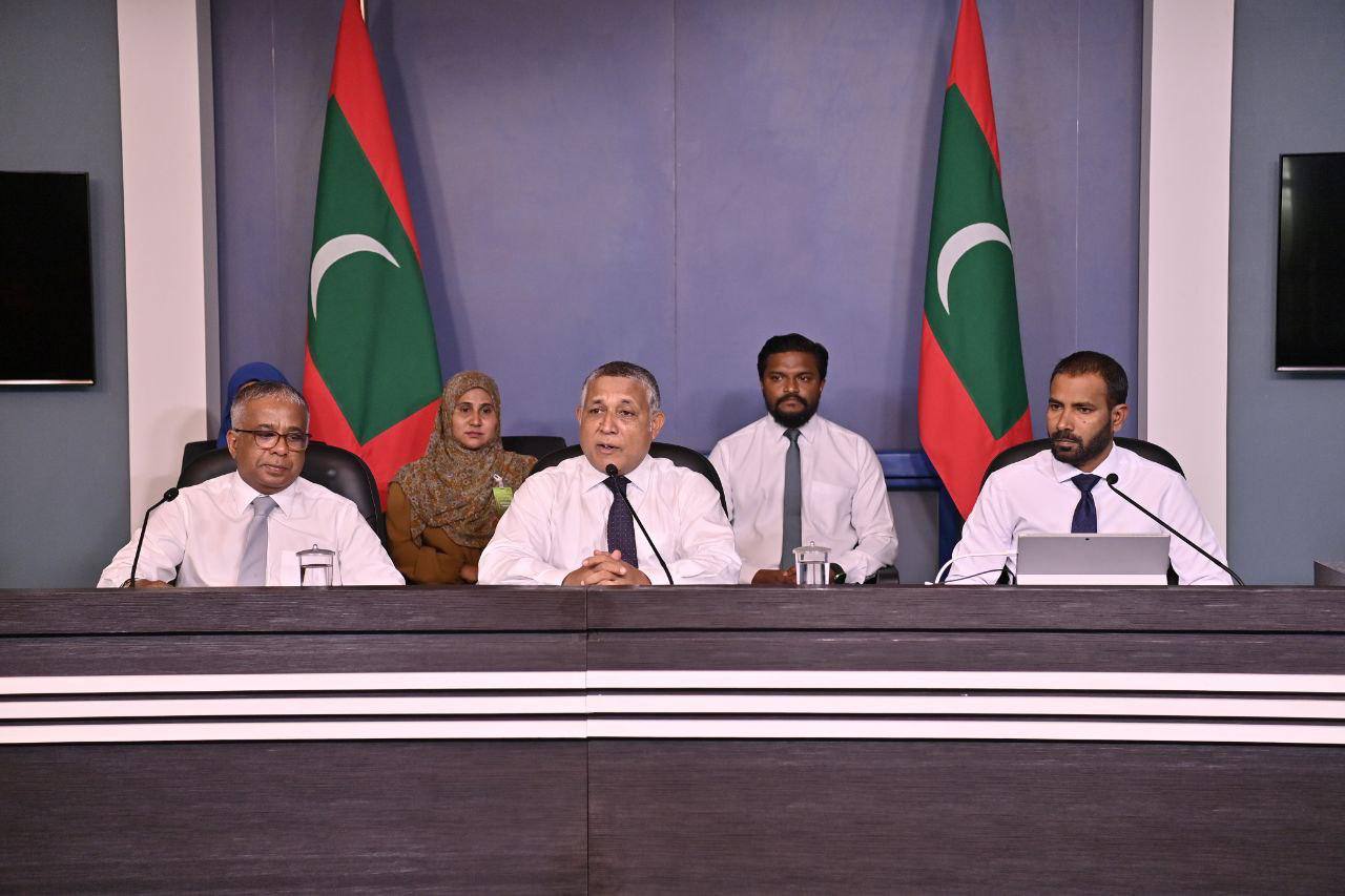 ގޯތި ދިނުމަށްޓަކައި ގިރާވަރު ފަޅު ހިއްކަން ފަށައިފި