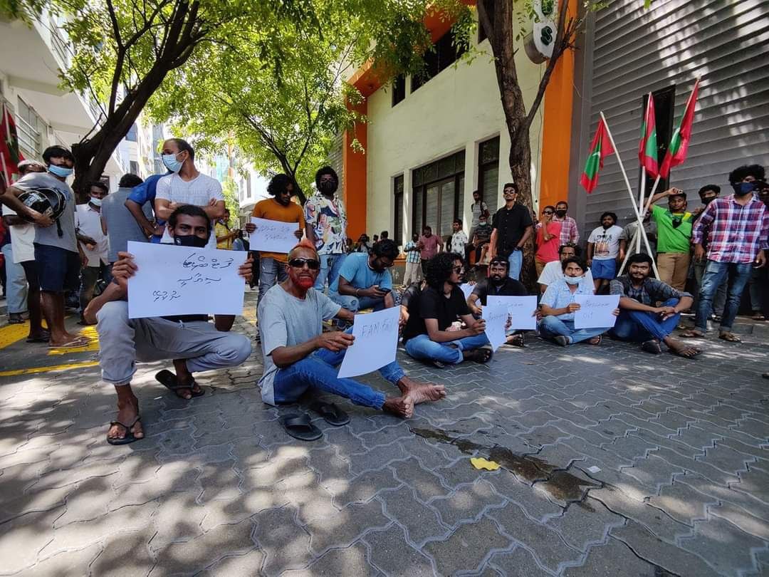 މައްސަލަ ގޯސްވުމުން އެފްއޭއެމުން ބުނީ ވިއްކަނީ 2500 ޓިކެޓް ކަމަށް