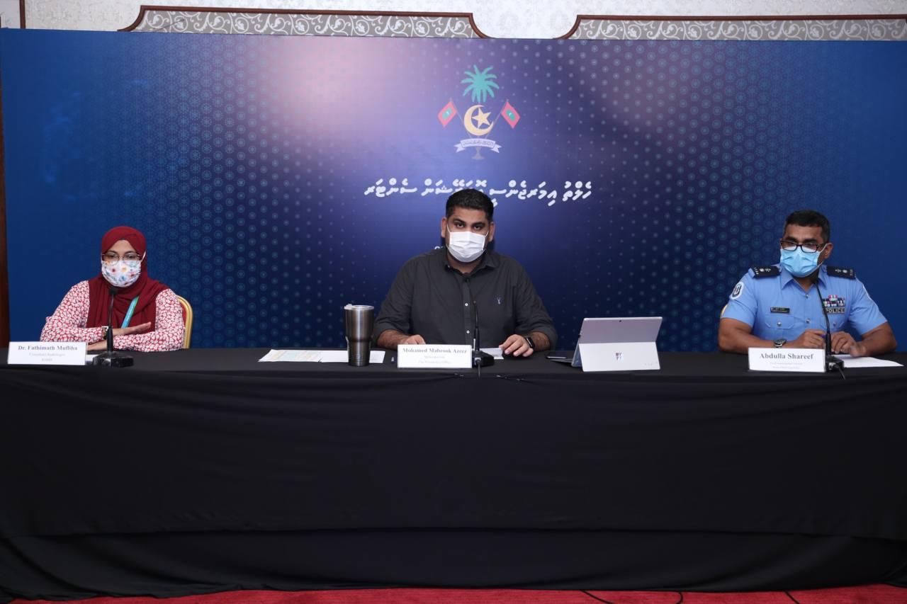 ކޮވިޑް-19: މާބަނޑު މީހުން އަވަހަށް ވެކްސިންޖެހުމަށް އިލްތިމާސްކޮށްފި