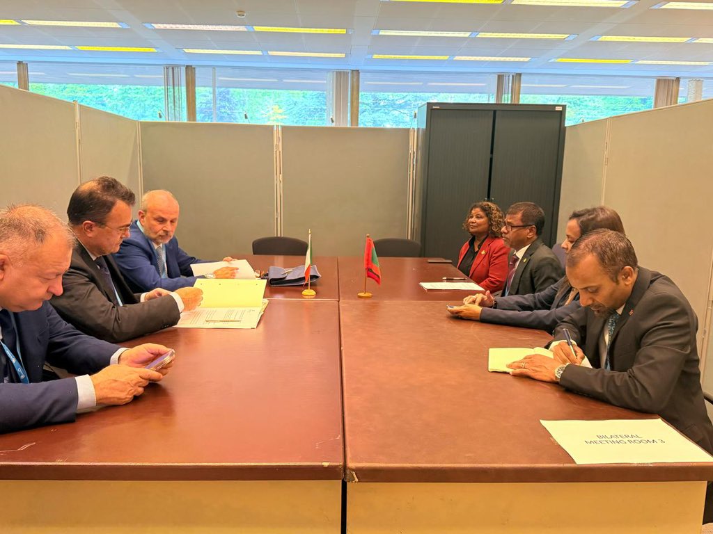 ސިއްހީ ދާއިރާއިން ގުޅުން ބަދަހިކުރަން އިޓަލީއާއެކު މަޝްވަރާކޮށްފި