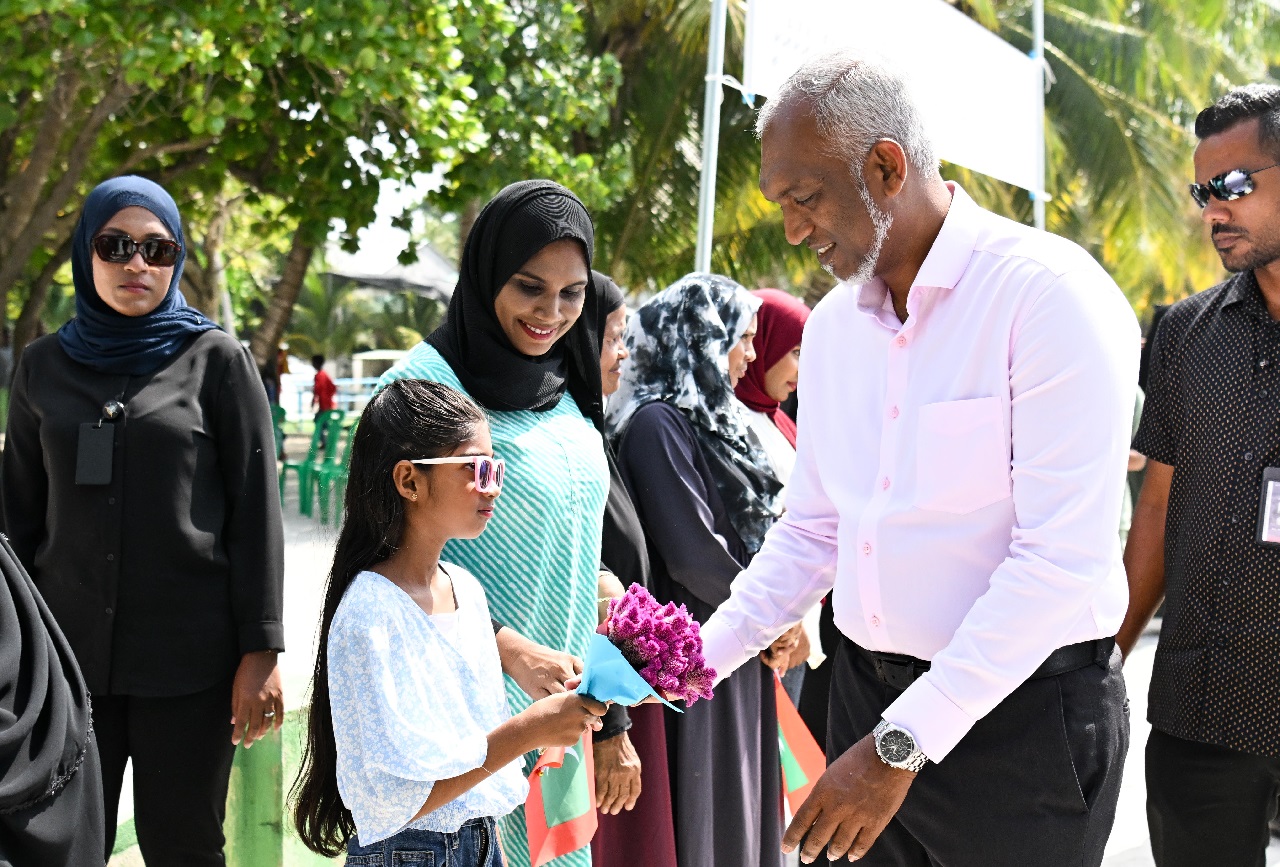 ޒުވާން ހުނަރުވެރިންނަށް އޮންލައިން ޕްލެޓްފޯމެއް ފަހިކޮށްދިނުމަށް މަސައްކަތް ކުރަން: ރައީސް