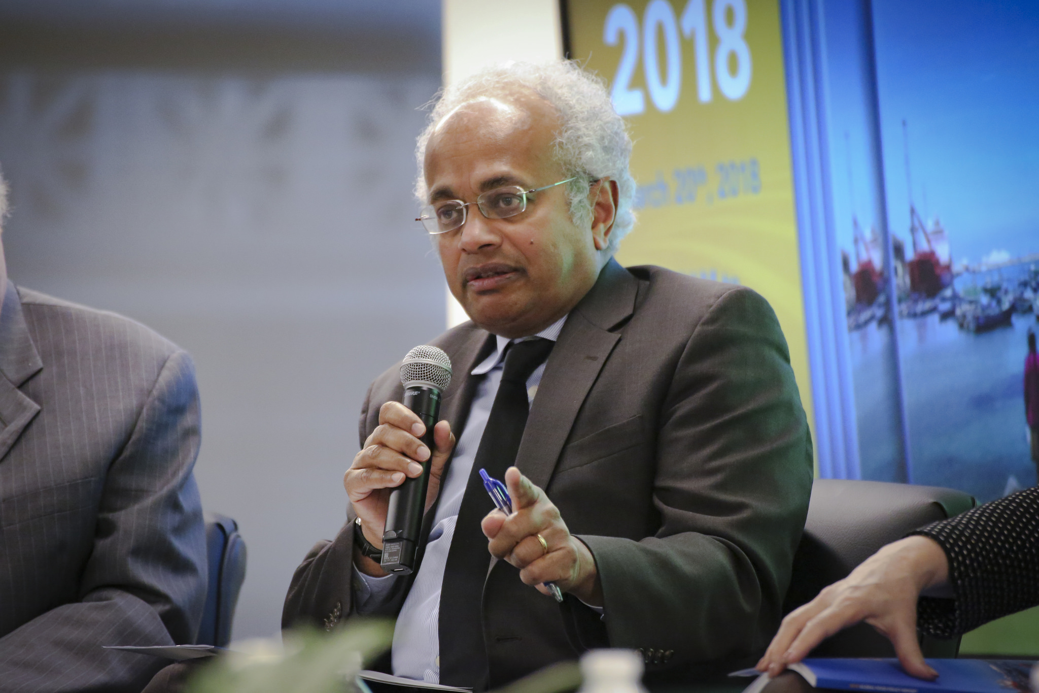 މާލީ ވަޒީރުގެ އެޑްވައިޒަރުގެ މަޤާމަށްވެސް ބިދޭސީއަކު