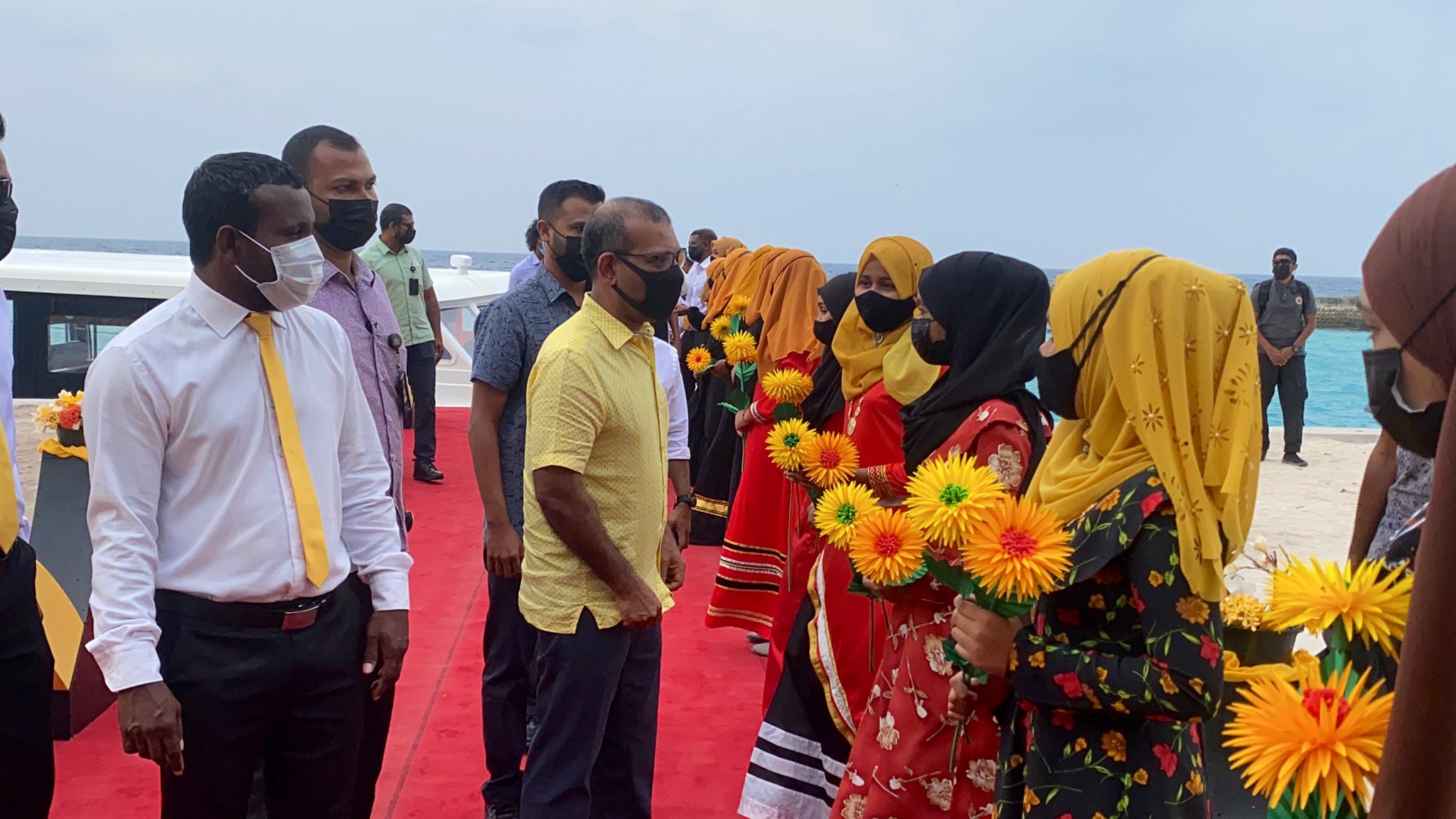 ކެމްޕޭނަށް ރައީސް ނަޝީދު ކޮމަންޑޫ ދާއިރާއަށް ވަޑައިގަންނަވައިފި