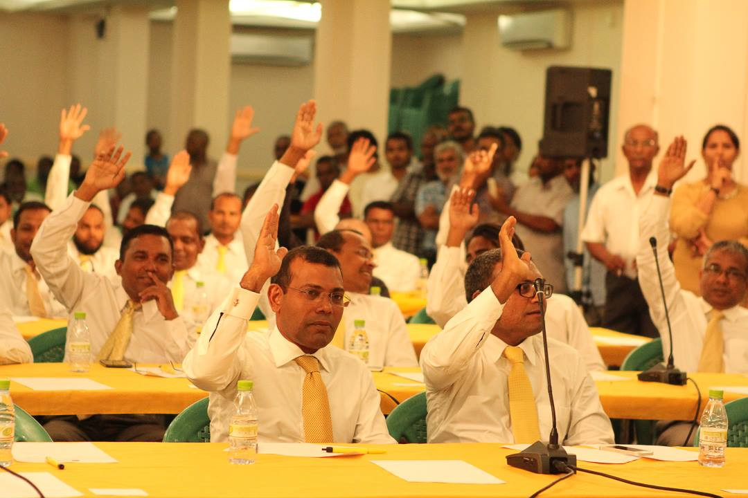 އެމްޑީޕީގެ އަސާސީ ގަވާއިދަށް އިސްލާހު ހުށަހަޅަން ހުޅުވާލައިފި