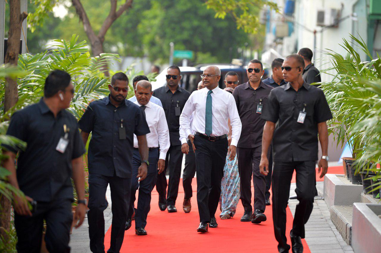 ސަރުކާރުގެ އެންމެ އިސް ސިޔާސަތަކީ، ރާއްޖޭގެ އަމިއްލަ މިނިވަންކަމާއި ސިޔާދަތު ރައްކާތެރިކޮށް ދެމެހެއްޓުން - ރައީސުލްޖުމްހޫރިއްޔާ