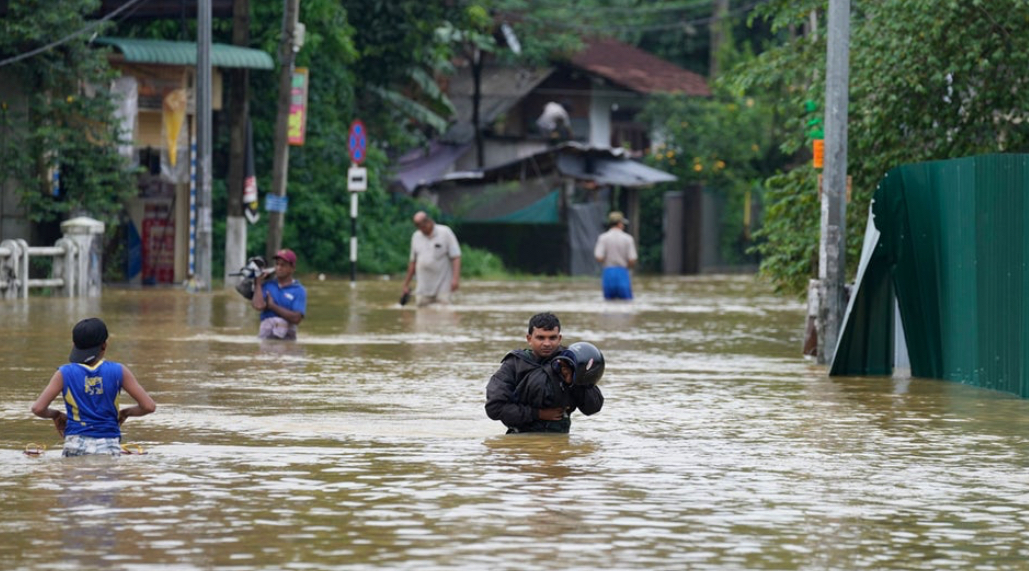ލަންކާ ވިއްސާރަ: ރާއްޖެއިން 50،000 ޑޮލަރާއި 25،000 މަސްދަޅު ކޭސް ދެނީ