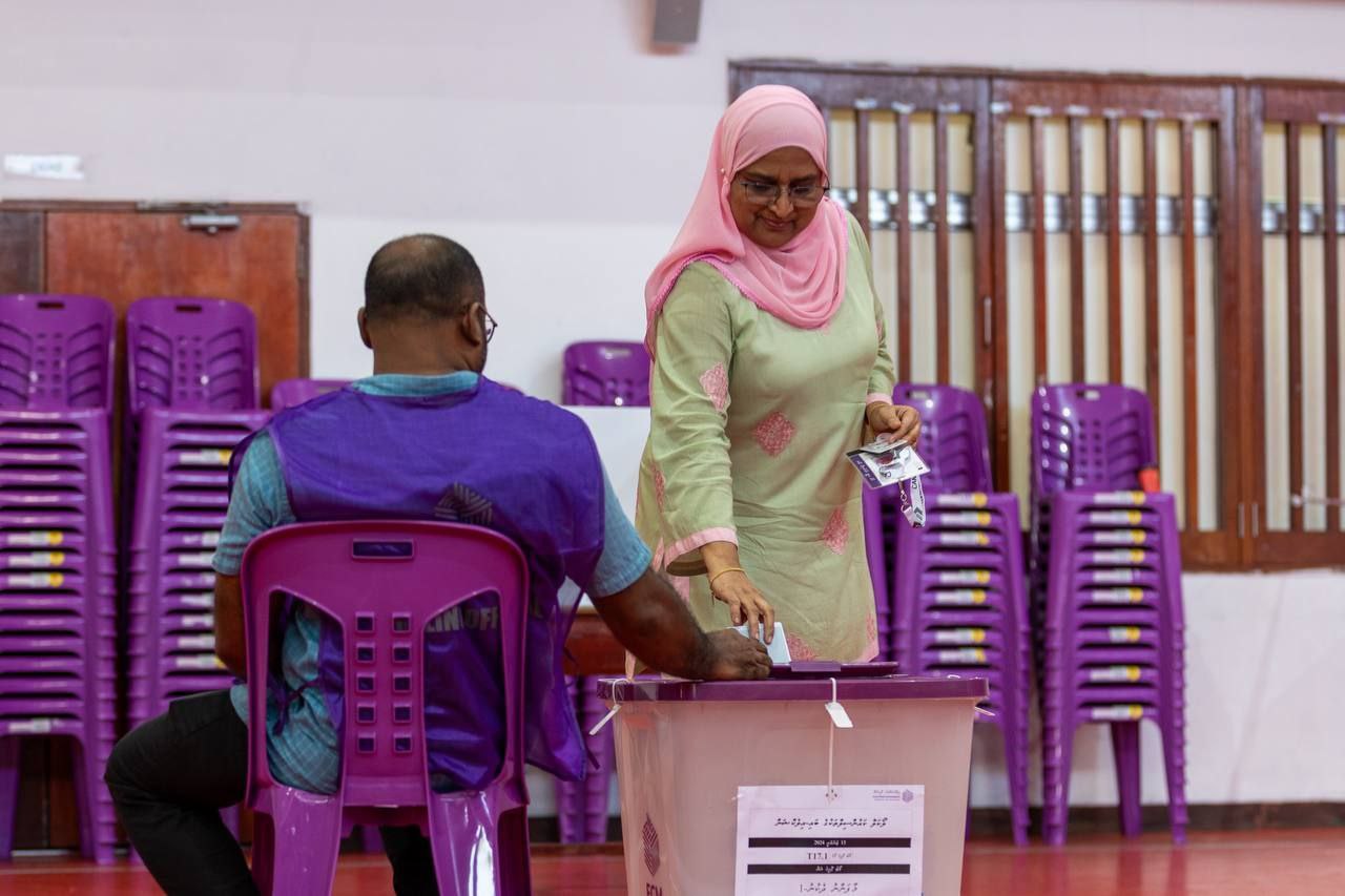 ޕީއެންސީގެ ކެންޑިޑޭޓް އާޒިމާ ވޯޓް ލައްވައިފި