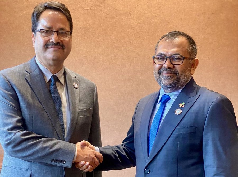 ރާއްޖޭއާއި ނޭޕާލްއާ ދެމެދު ގުޅުންތައް ވަރުގަދަކުރުމަށް މަޝްވަރާ ކޮށްފި