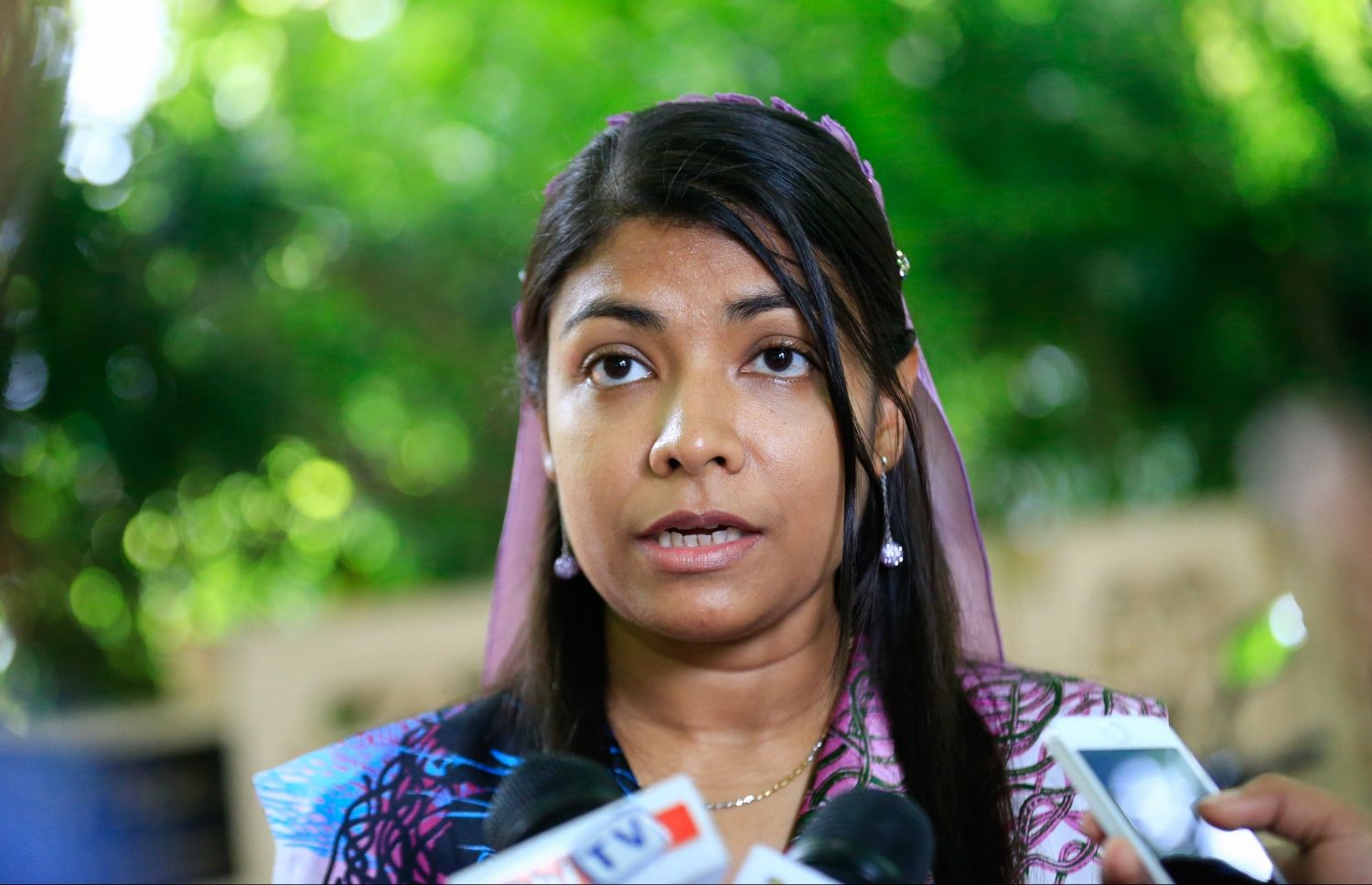 ޕީޕީއެމްގެ މެޖޯރިޓީ ކައުންސިލާއެކު ސަރުކާރުން މާލޭގެ ތަރައްގީއަށް މަސައްކަތް ފެށުމުން ރޮޒައިނާގެ ތައުރީފު!