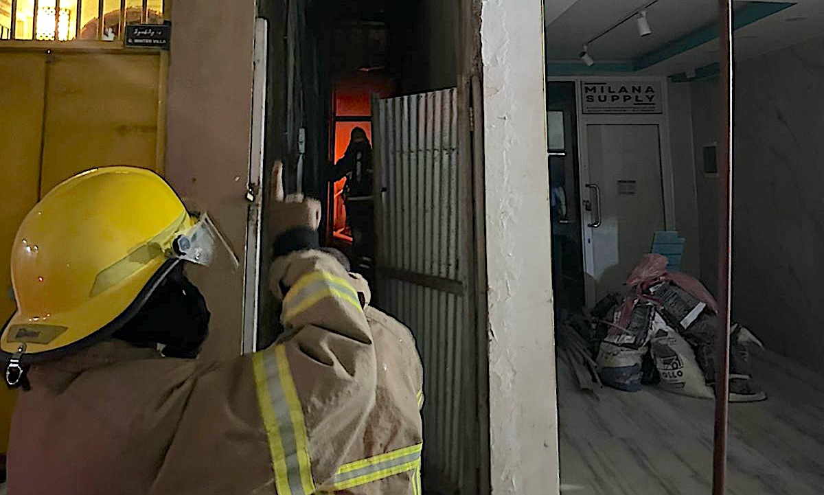 މާލޭގައި ރޭ ހިނގި އަލިފާނުގެ ޙާދިސާއާއި ގުޅިގެން 2 މީހަކަށް ވަގުތީ އެހީތެރިކަން ދީފި