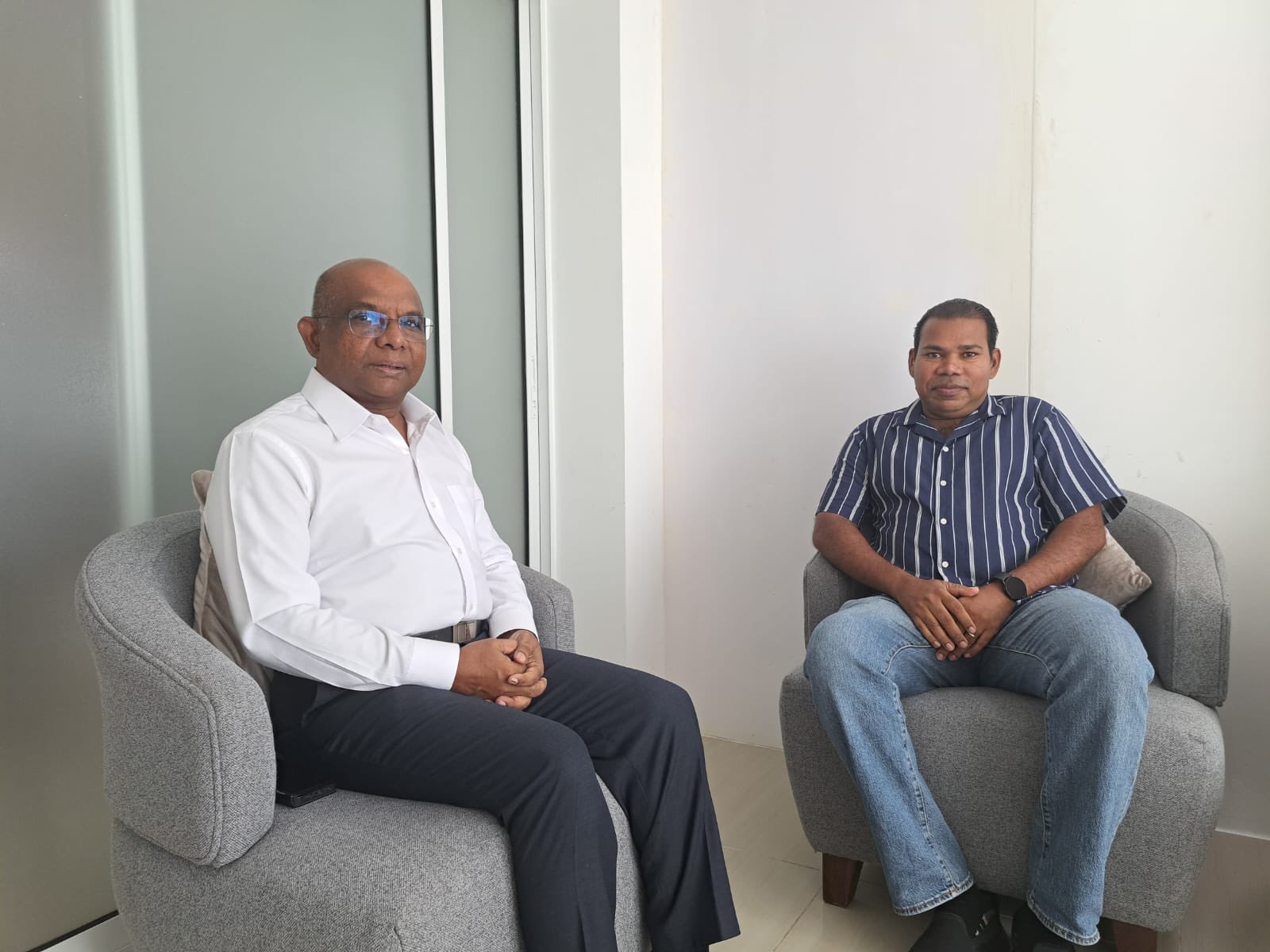 މަރަދޫ ދާއިރާގެ އިންތިހާބީ މެމްބަރު އަޙްމަދު ދީދީ ޝާހިދާ ބައްދަލު ކުރަށްވައިފި