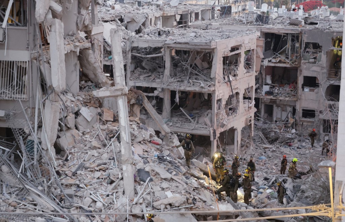 އީރާނުން އިސްރާއީލަށް ރޭ ދިން ވަރުގަދަ ހަމަލާތަކުގައި 10 މީހުން މަރުވެއްޖެ