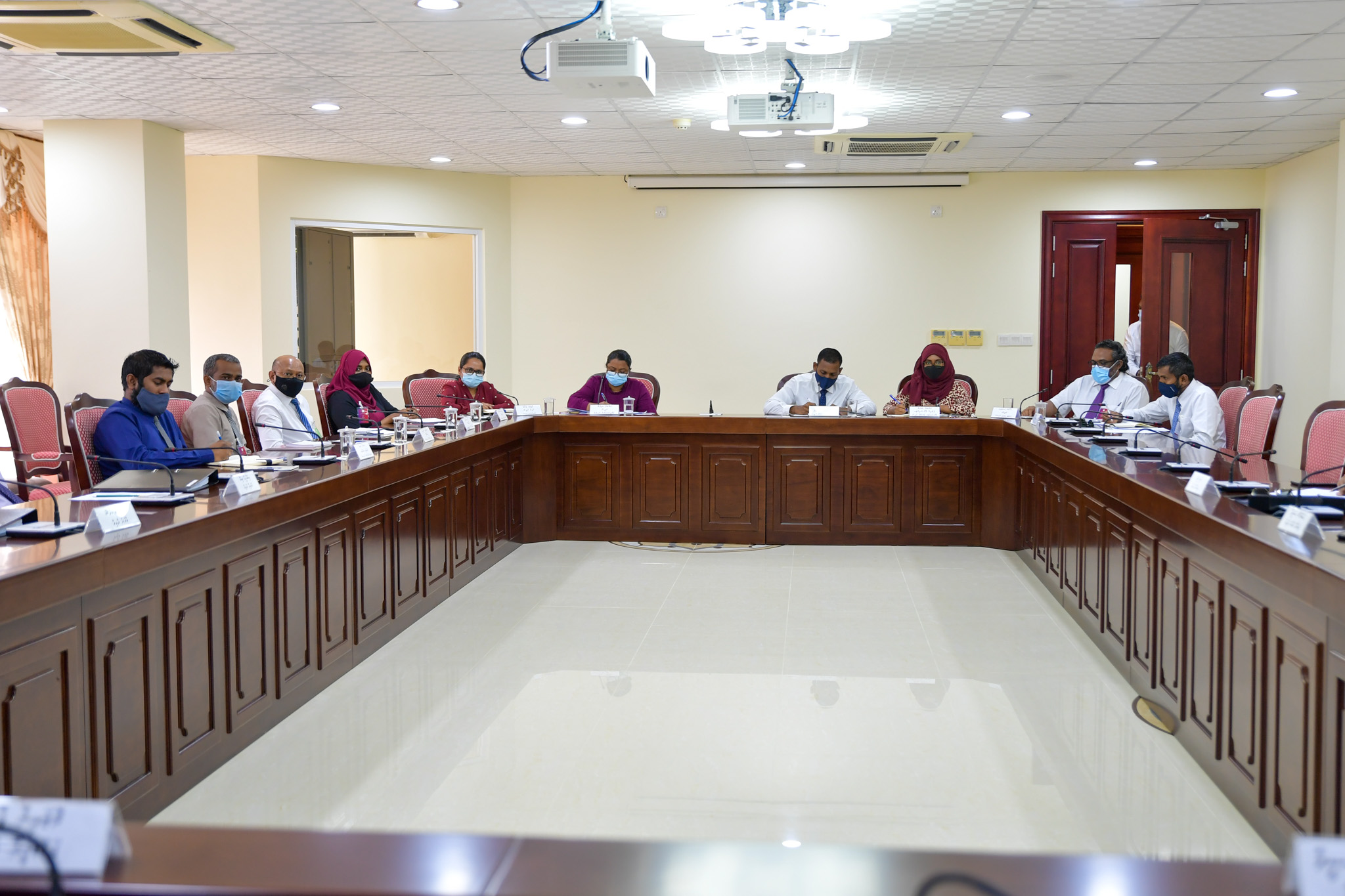 މައްސަލަތައް ހައްލުކޮށްގެން ވެންޓިލޭޓަރުގެ މައްސަލައިގައި އަދިވެސް ދައުވާކުރެވޭނެ: އޭސީސީ އަދި ޕީޖީ