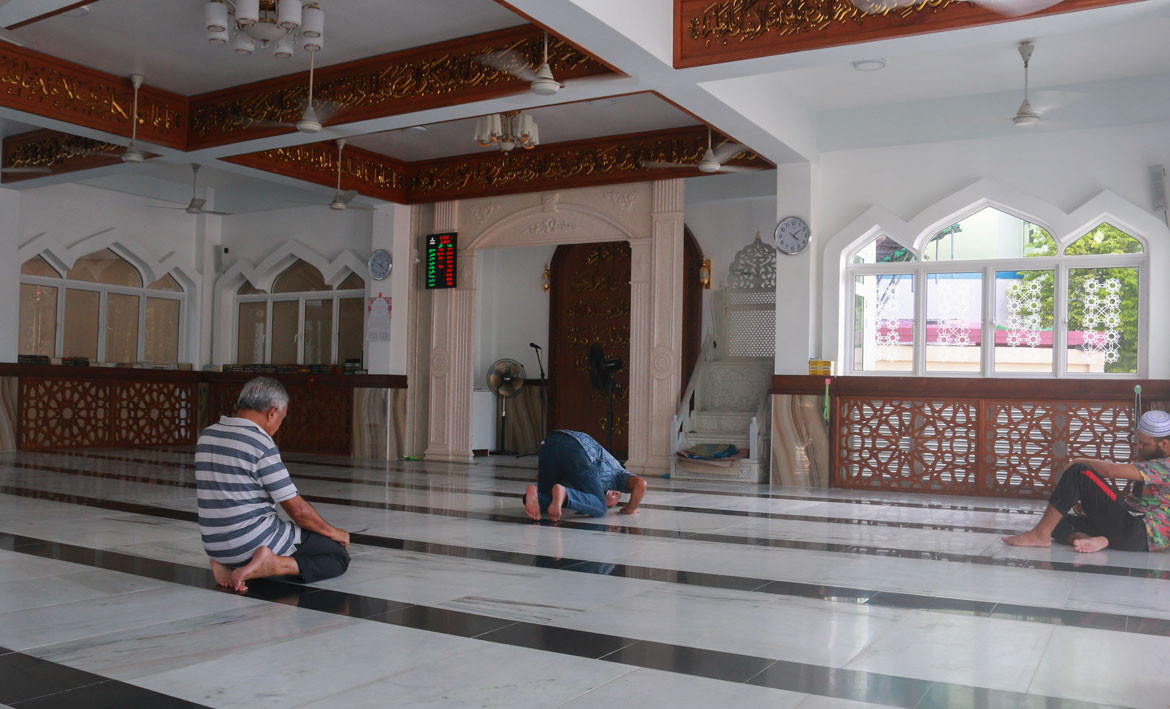 ދަރުމަވަންތަ މިސްކިތުގައި ހުރި ދެ ފަންކާ ވަގަށް ގެންގޮސްފި