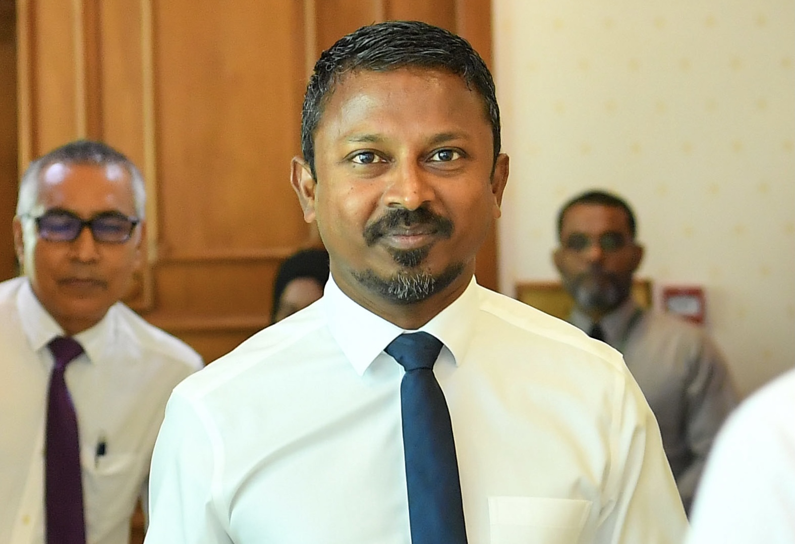 މަދަނީ މިންގަނޑުން ބައްޕަ ސާބިތުކުރުމުގެ މައްސަލަ އޭޖީ އޮފީހުން އަނބުރާ ނަގައިފި