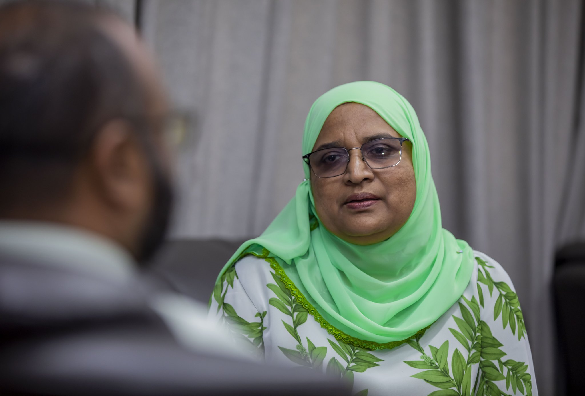 އާޒިމާގެ މައްޗަށް ކުރި ހުކުމް އިސްތިއުނާފް ކުރަނީ