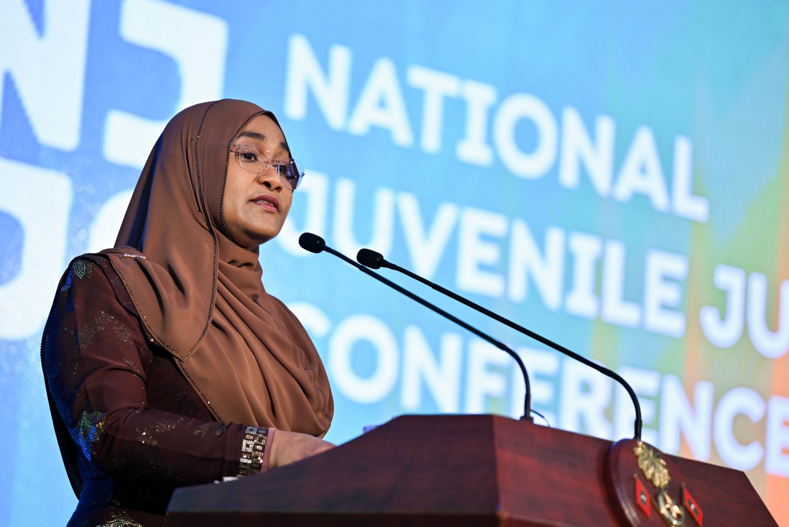 ކުދިން ކުށްތަކަށް އަރއިގަތުމުގެ ކުރިން އެހީތެރިކަން ފޯރުކޮށްދޭން ޖެހޭ: ސާޖިދާ