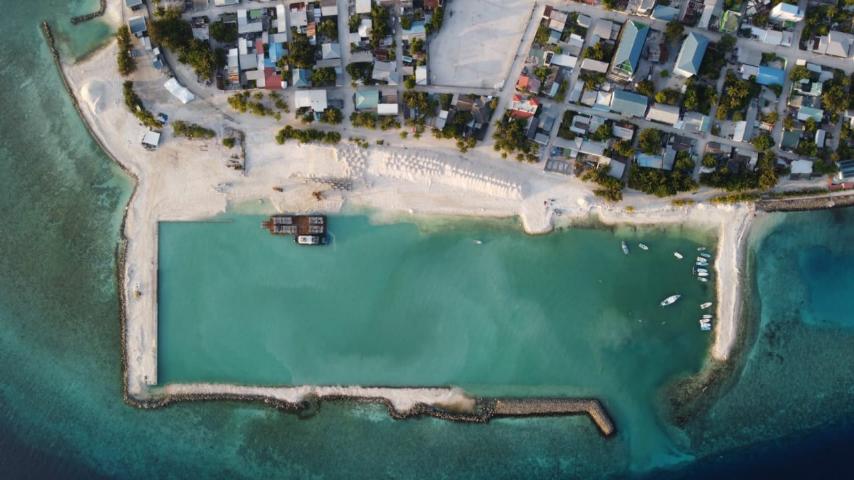 މަޑުއްވަރީ ދެކުނު ބަނދަރުގެ ބޮޑު ބައެއް ނިމިއްޖެ