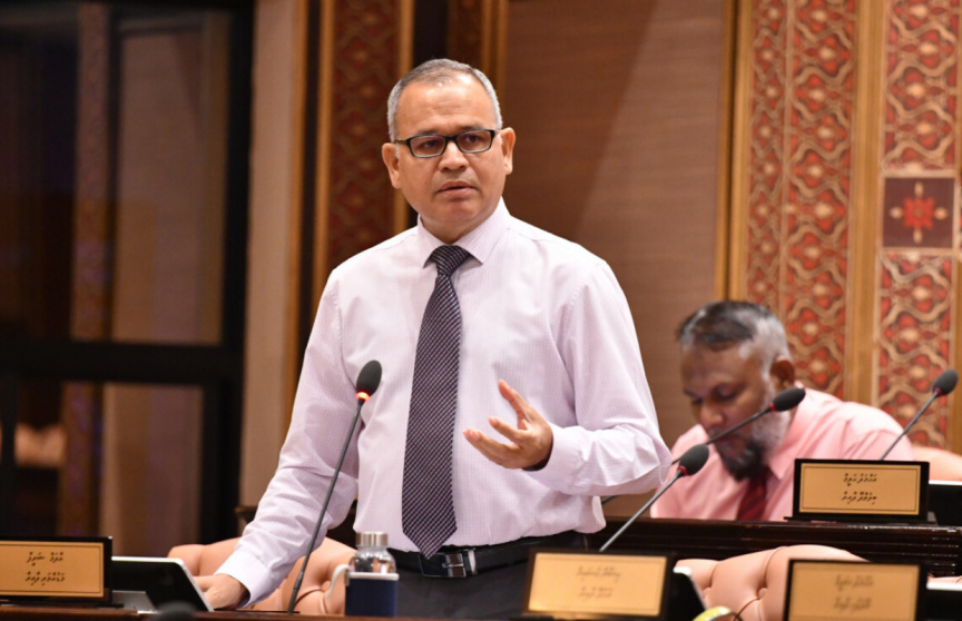 މަޖިލިސް މިއަދު: ތަކެތީގެ އަގުތައް ކޮންޓްރޯލް ކުރަން ގޮވާލާ ގަރާރެއް