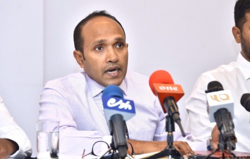 ހުރިހާ ބާރެއް އޮވެ ތަރައްގީގެ މަޝްރޫއުތައް ކުރިއަށް ނުގެންދެވޭނީ ރައީސްގެ މައްސަލަަައަކުން: ޖަމީލް